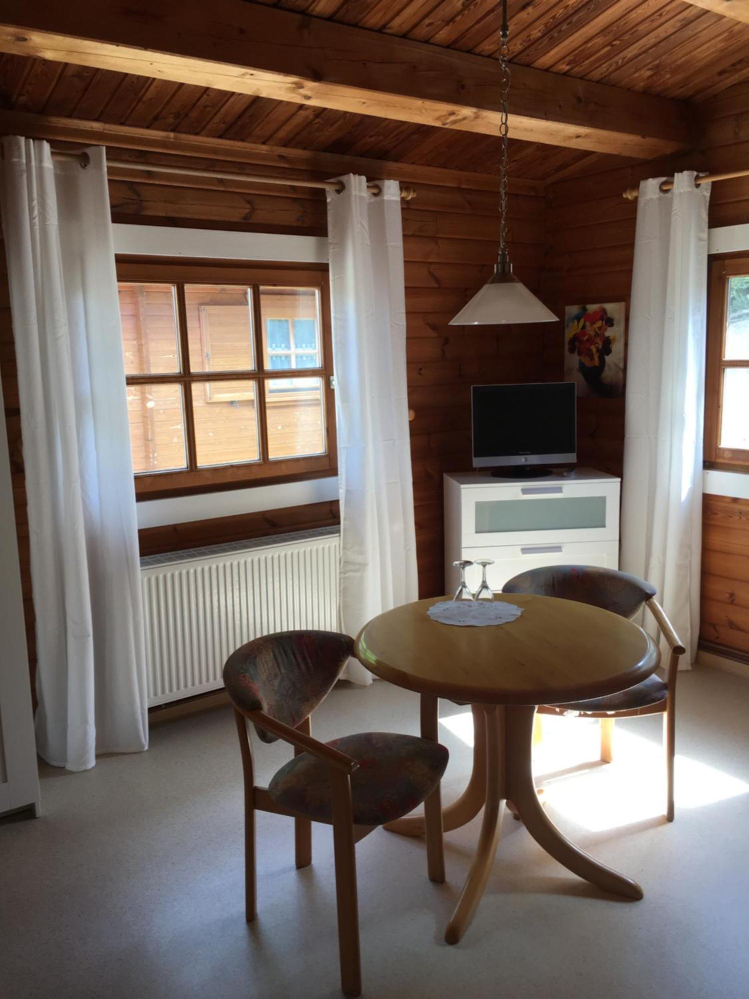 Abb Sportcenter Gaensefurth, Doppelzimmer Ohne Kueche, Standard Doppelzimmer Mit Kueche Hecklingen  Buitenkant foto